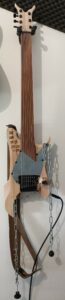 Hand made fretless barytone (28.34" long scale) 7string electric guitar